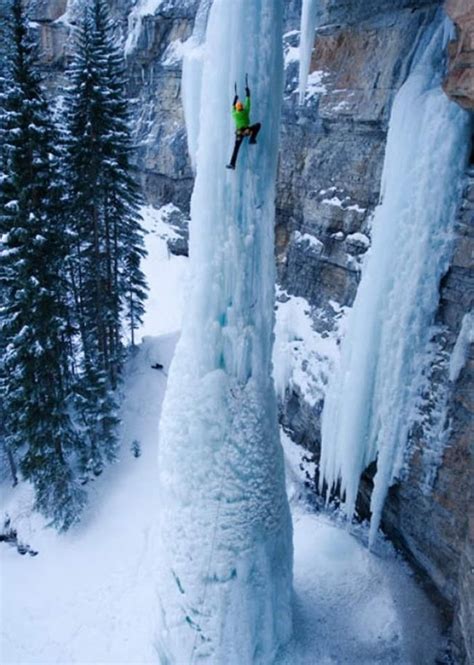 Colorados Tallest Frozen Waterfall Waterfall Pictures Ice Climbing