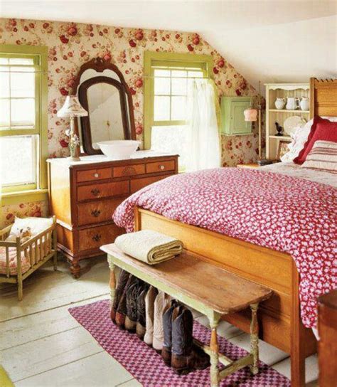 Cottage Bedroom Love The Bench At End Of Bed French