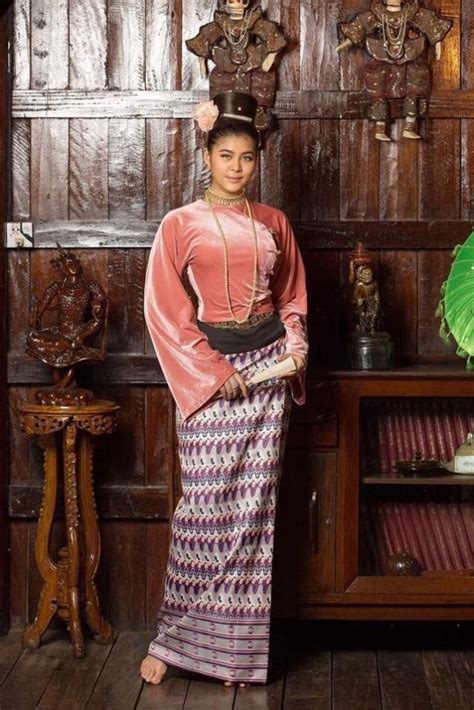 My Life As A Shan Twilight Over Burma By Por Prangsiri Burmese