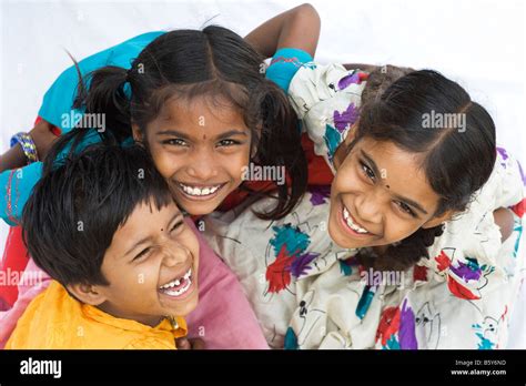 Smiling Indian Kids Hi Res Stock Photography And Images Alamy