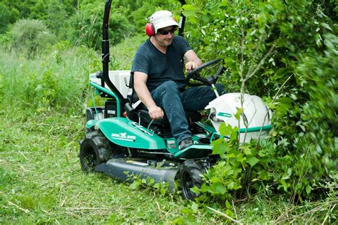 Benefits Of Using A Riding Lawn Mower To Cut Through Brush