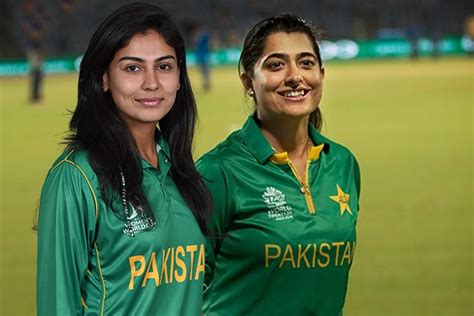 Pakistani Women Cricketers पाकिस्तान की ये पांच महिला क्रिकेटर्स है