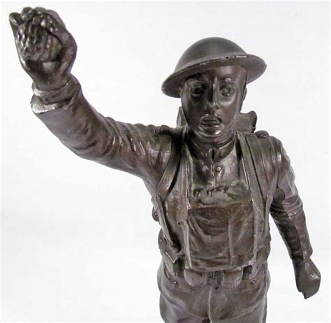 Ww1 Us Doughboy Combat Soldier Statue