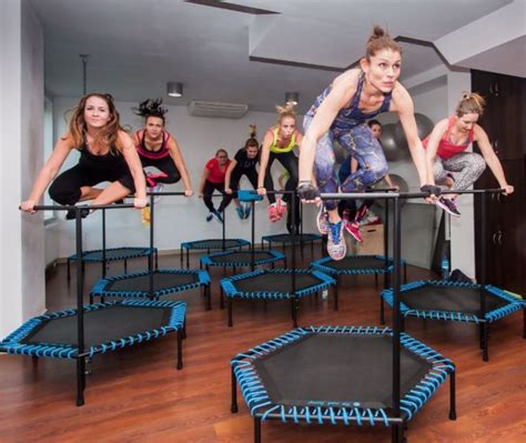 Here Are The Five Best Trampoline Exercise That Can Fight Fatigue
