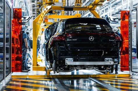 Mercedes Steigert Absatz Autohersteller Mit Starken Zahlen Zum Start