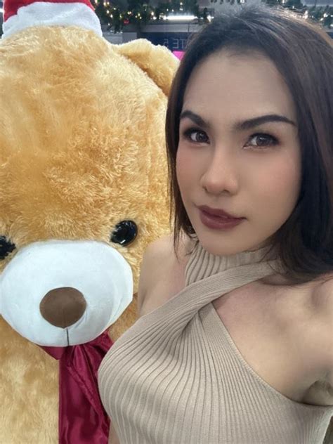 Transgender LADYBOY Big Cock Big Boobs Sukhumvit Bangkok