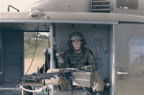 Vietnam War Grouping 82nd Airbornehuey Door Gunnerranger