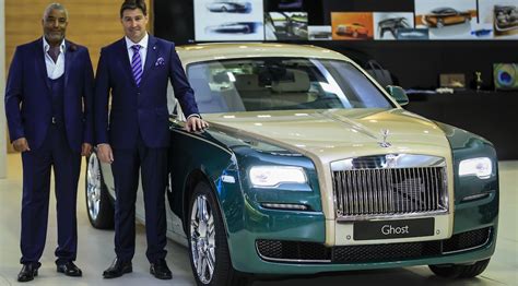 Salon De Dubaï Rolls Royce Fait Ses éditions Spéciales Luxury Car