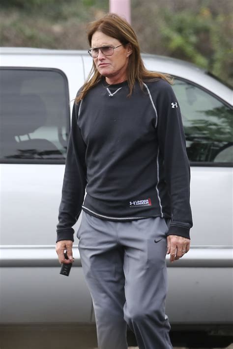 Is Bruce Jenner Becoming A Woman Popsugar Celebrity