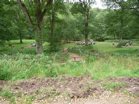 Wenchford Picnic Site © Jeremy Bolwell Cc By Sa20 Geograph Britain