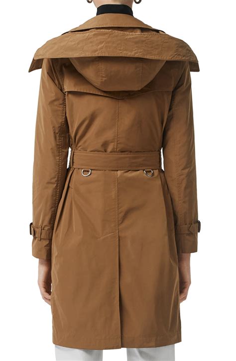 Burberry Kensington Trench Coat With Detachable Hood In Camel Natural
