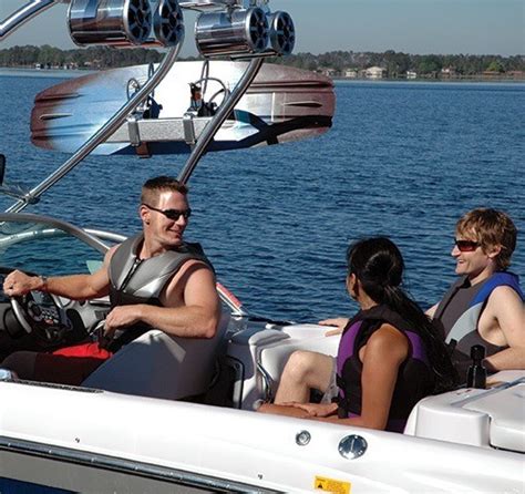 Boat Buyer Guide For Watersports And Recreation Boating
