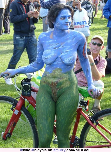 Bike Bicycle Cyclerotica Outdoor Public Bodypaint Smile Smiling