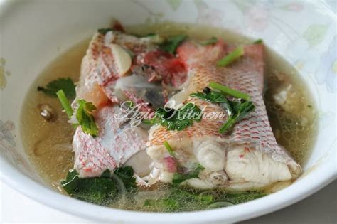 Sup ikan merah memang sedap dan aromanya sangat menyelerakan. Sup Ikan Merah - Azie Kitchen
