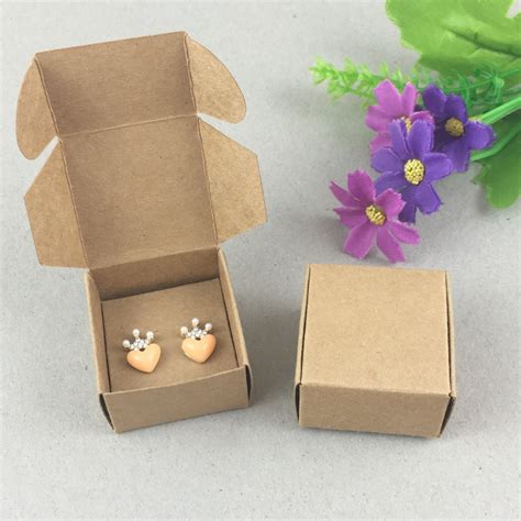 Our mission is to spread joy through our rental jewellery subscription box uk service. 100Set Paper Jewelry Boxes&Earring Cards Kraft Earring ...