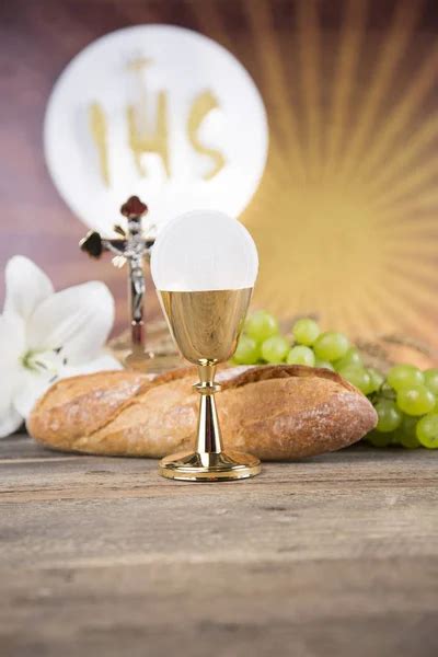 Eucharist Symbol Of Bread And Wine Chalice And Host First Comm Stock
