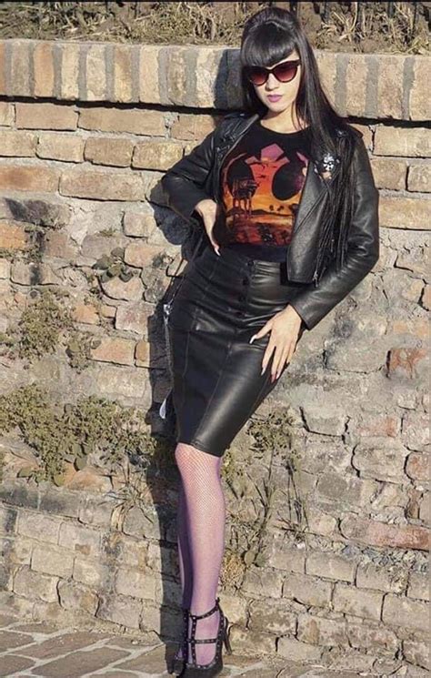 Milfs In Leather 9️⃣k On Twitter Sexy Leather Skirt Suit