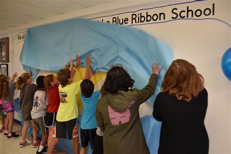 Eight St Louis Area Schools Earn 2019 National Blue Ribbon Award
