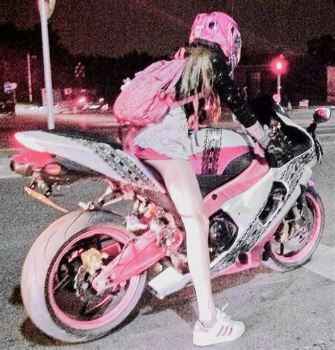 pin by miwa on ᕱ⑅ᕱ pink motorcycle pretty cars pretty bike