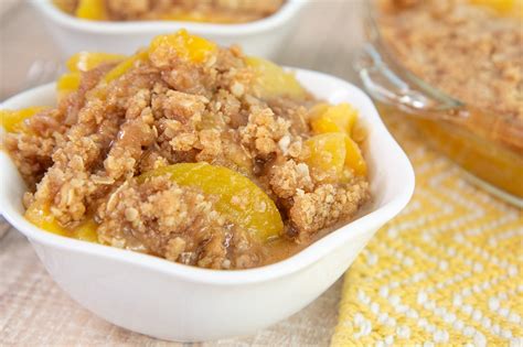 Peach Crisp With Oats MAKE THIS- Divas Can Cook