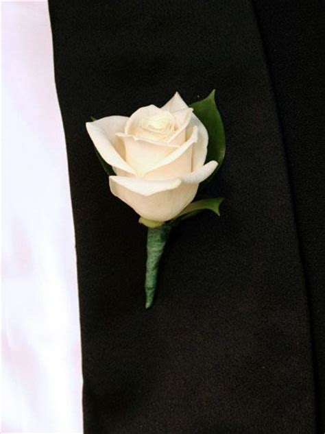 Single Ivory Rose Boutonniere This Is What I Am Trying To Do I Will