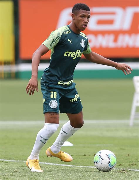 Check out his latest detailed stats including goals, assists, strengths & weaknesses and match ratings. Luan e Danilo treinam, e Palmeiras encerra preparação para ...