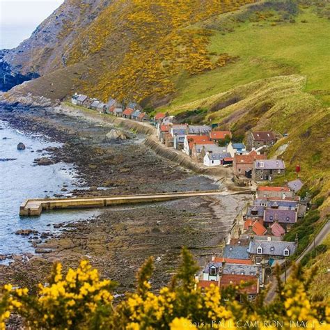 Crovie Aberdeenshire One Of The Most Picturesque Villages In Scotland