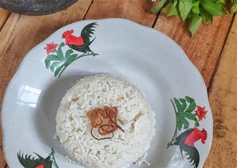 Mau masak yang mana dulu, nih? Resep Nasi Uduk Mejikom oleh AnisNayla - Cookpad