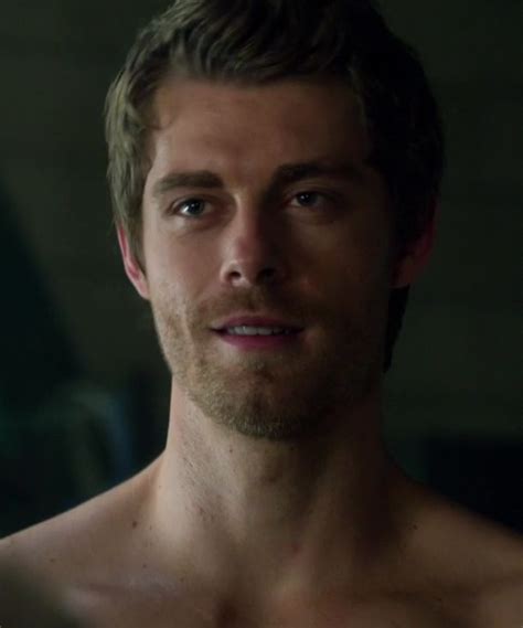 Pin By The Fairy Lord On Luke Mitchell Hot Actors Luke Mitchell Actors