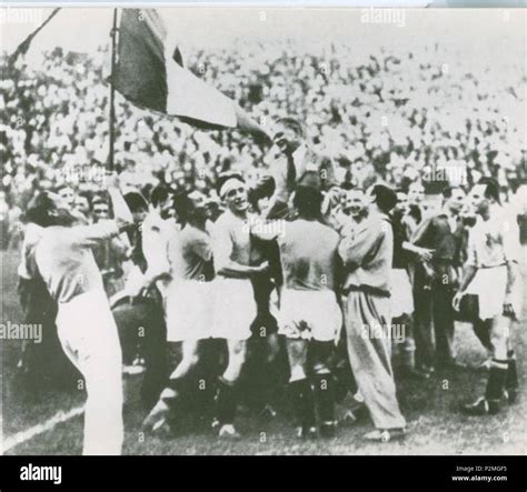 Italy 1934 World Cup Hi Res Stock Photography And Images Alamy