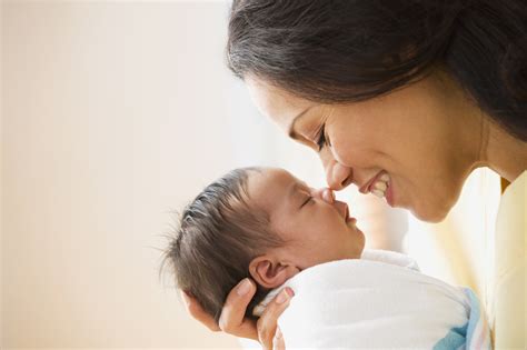 Helpful Hints For Breastfeeding A Newborn Page Of Stay At