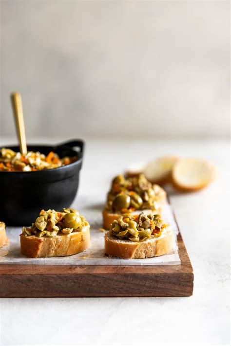 5 Ingredient Olive Bruschetta Crostini A Sassy Spoon