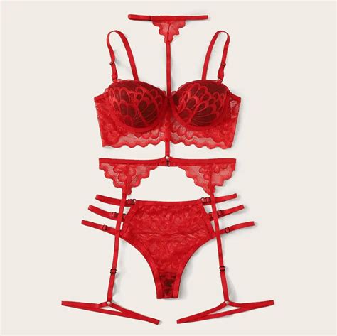 Christmas Sexy Floral Scalloped Trim Lace Lingerie Set New Women Bra And Thongs Sets Wireless
