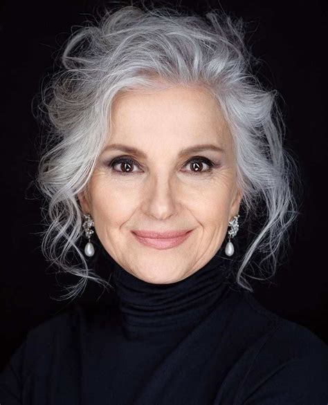28 Hairstyles For Grey Hair Over 60 Round Face Hairstyle Catalog