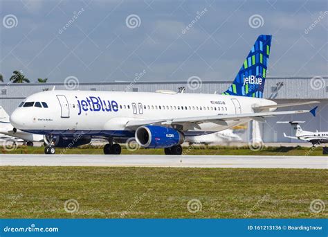 Jetblue Airbus A320 Airplane Fort Lauderdale Airport Editorial Photo