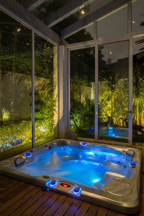 Jacuzzi Homify Casas Con Alberca Casas Jacuzzi Para Exterior