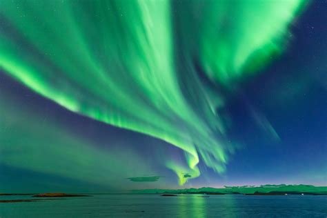 Taking the perfect Aurora Borealis photo - Visit Vatnajökull