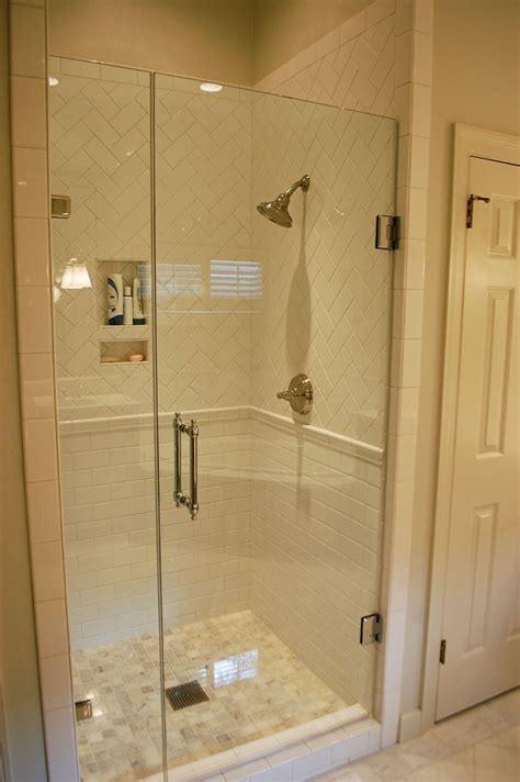 See more ideas about small bathroom, bathrooms remodel, bathroom design. DSC_0839+copy.jpg 1,064×1,600 pixels | Small bathroom with ...