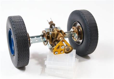 Meccano Hgv Rear Axle Showing Main And Interaxle Differentials By