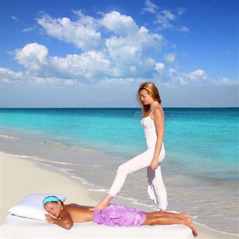 Massage Beach Free Stock Photos Stockfreeimages