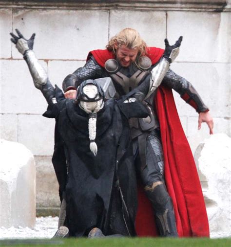 Más De Thor Contra Malekith En El Rodaje De Thor El Mundo Oscuro