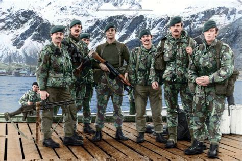 Pin By Gigi Zazza On The Falklands War In 2020 Royal Marine Commando
