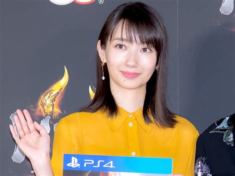 Include (or exclude) self posts. 波瑠、ゲームは"日課"「仲間が絶対にいるバーに行くみたい ...