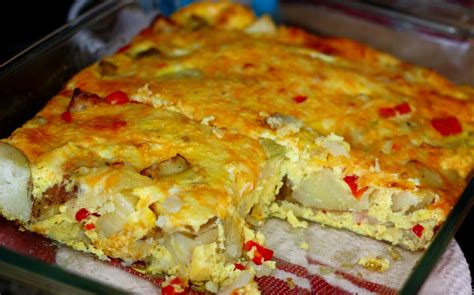 Grate the potatoes and immediately begin to lay out all the ingredients in casserole form. potatoes o'brien breakfast casserole
