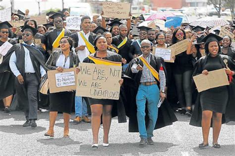 Jobless Graduates Hand Demands To Premier After March To Bhisho