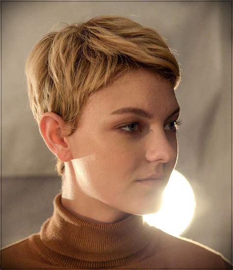 Pixie is one of the best styles in latest hair styling trends. Glamorous Pixie Cut 2020 for Astonishing Look - Fashionre