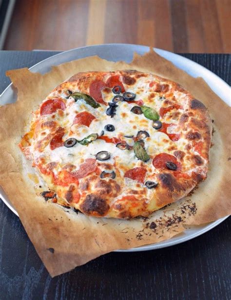 Grind the tomatoes to a puree. New York-Style Thin-Crust Pizza | Thin crust, Pizza crust ...