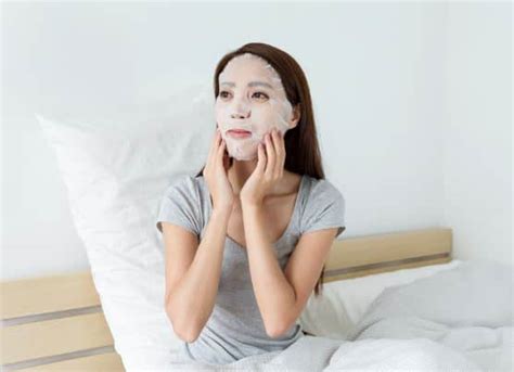 Mengingat tubuh biasanya tak menunjukkan gejala saat. Bolehkah Menggunakan Masker Setiap Hari? Aman Atau ...