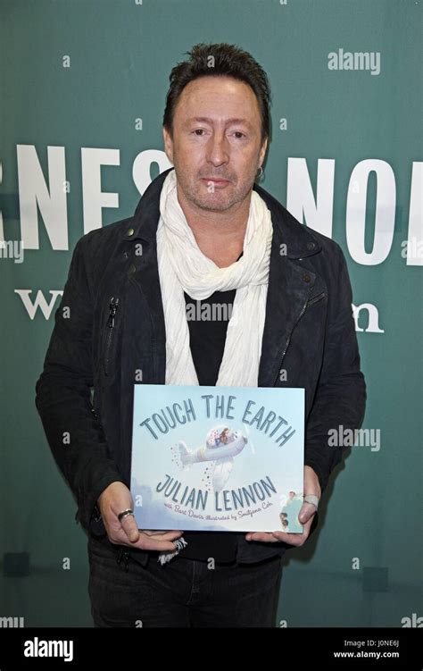 New York Ny Usa 15th Apr 2017 Julian Lennon At In Store Appearance