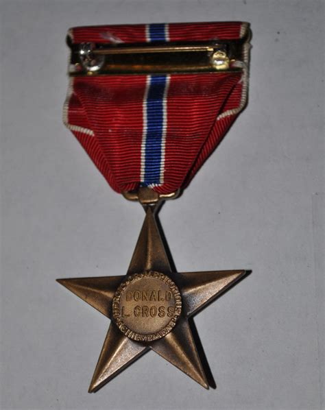 Bronze Star Medal Engraving Style